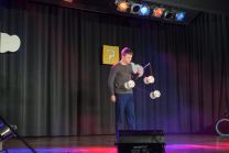 Diabolo Show